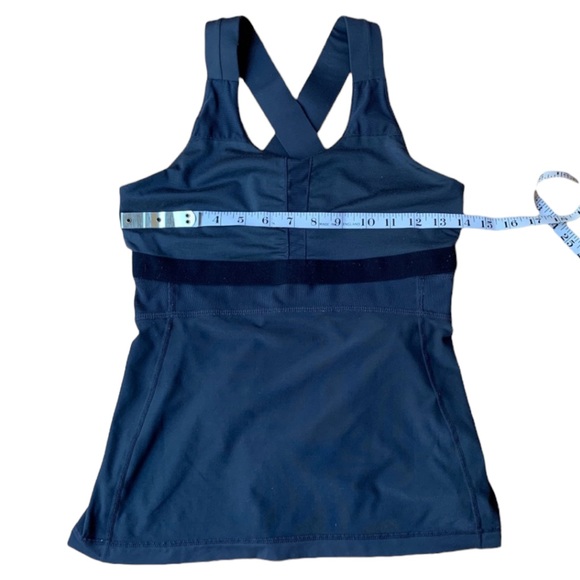Lululemon Shelf Bra Tank Top with Criss Cross Back Size 6 in Grey - Picture 9 of 11